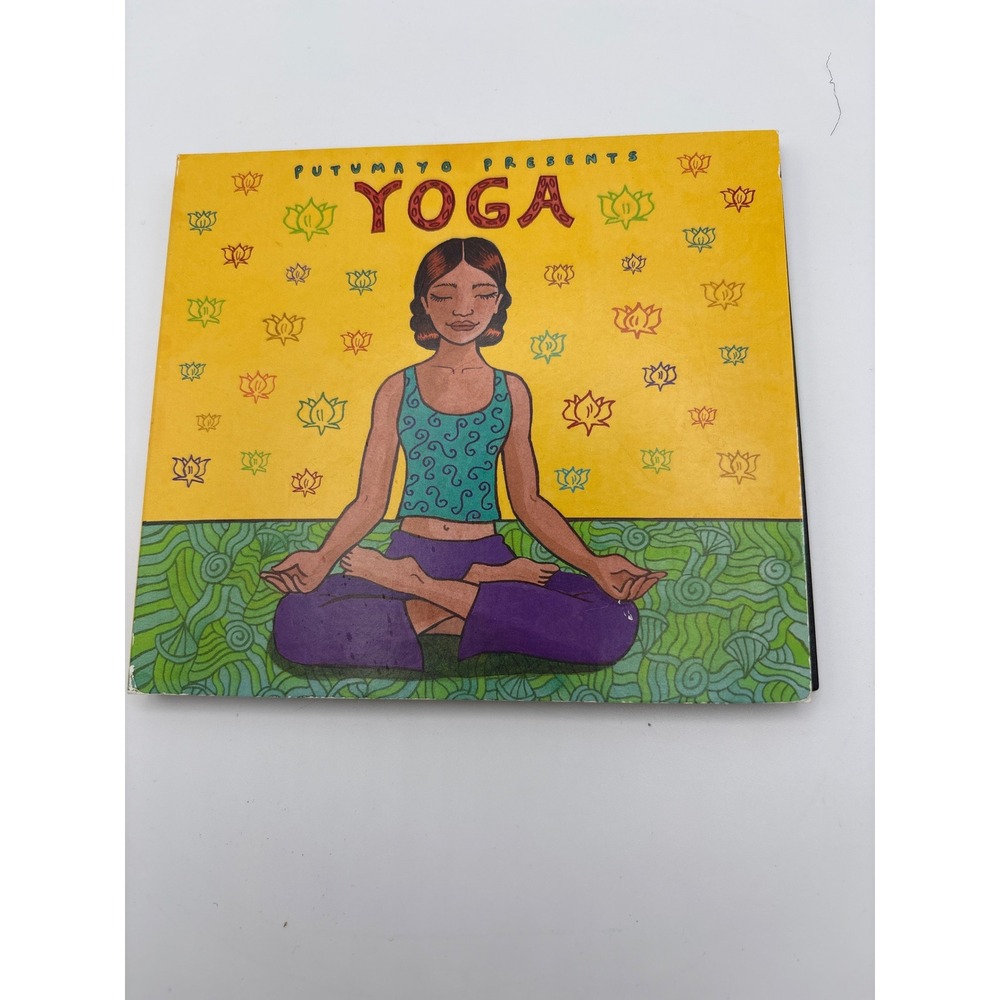 Putumayo Presents Yoga CD Various Artists World Music Meditation 2010 PUT 304-2